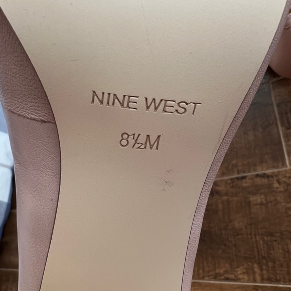 Tatiana Leather Heels - Picture 6 of 8